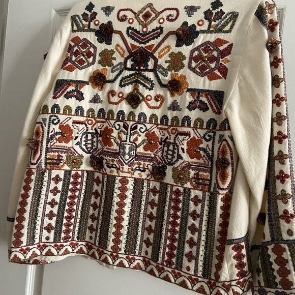 Lovely jacket - Picture 4 of 5